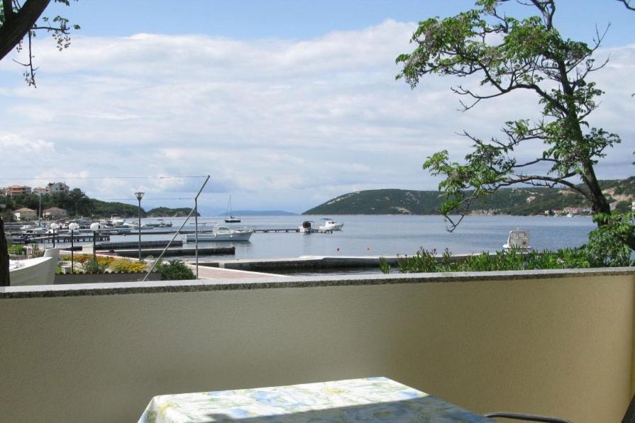 Apartments By The Sea Supetarska Draga - Donja, Rab - 11769 Esterno foto
